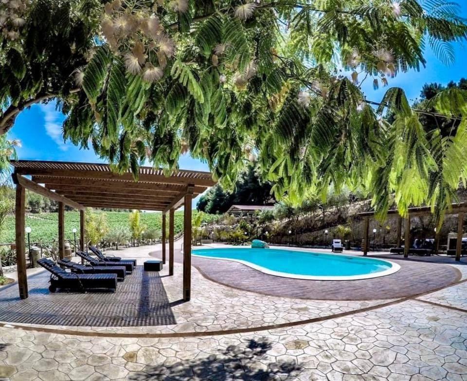 Agriturismo Tenute Pispisa Segesta Калатафими Екстериор снимка